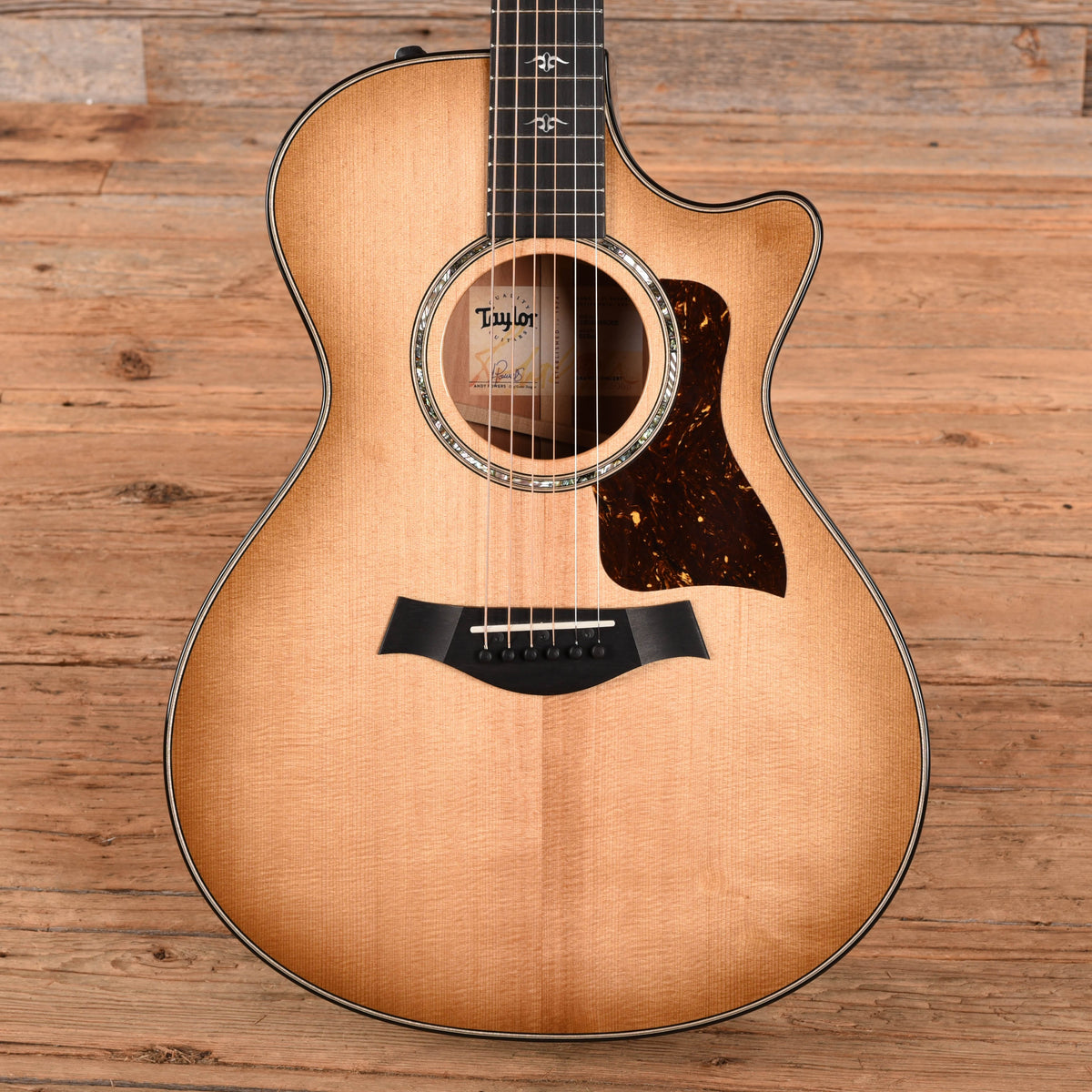 Taylor 512ce Urban Ironbark Sunburst 2025