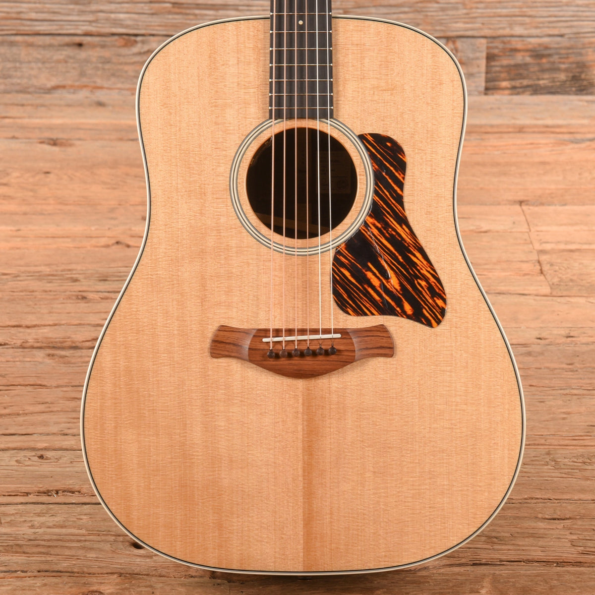 Taylor Gold Label 710e Natural 2025