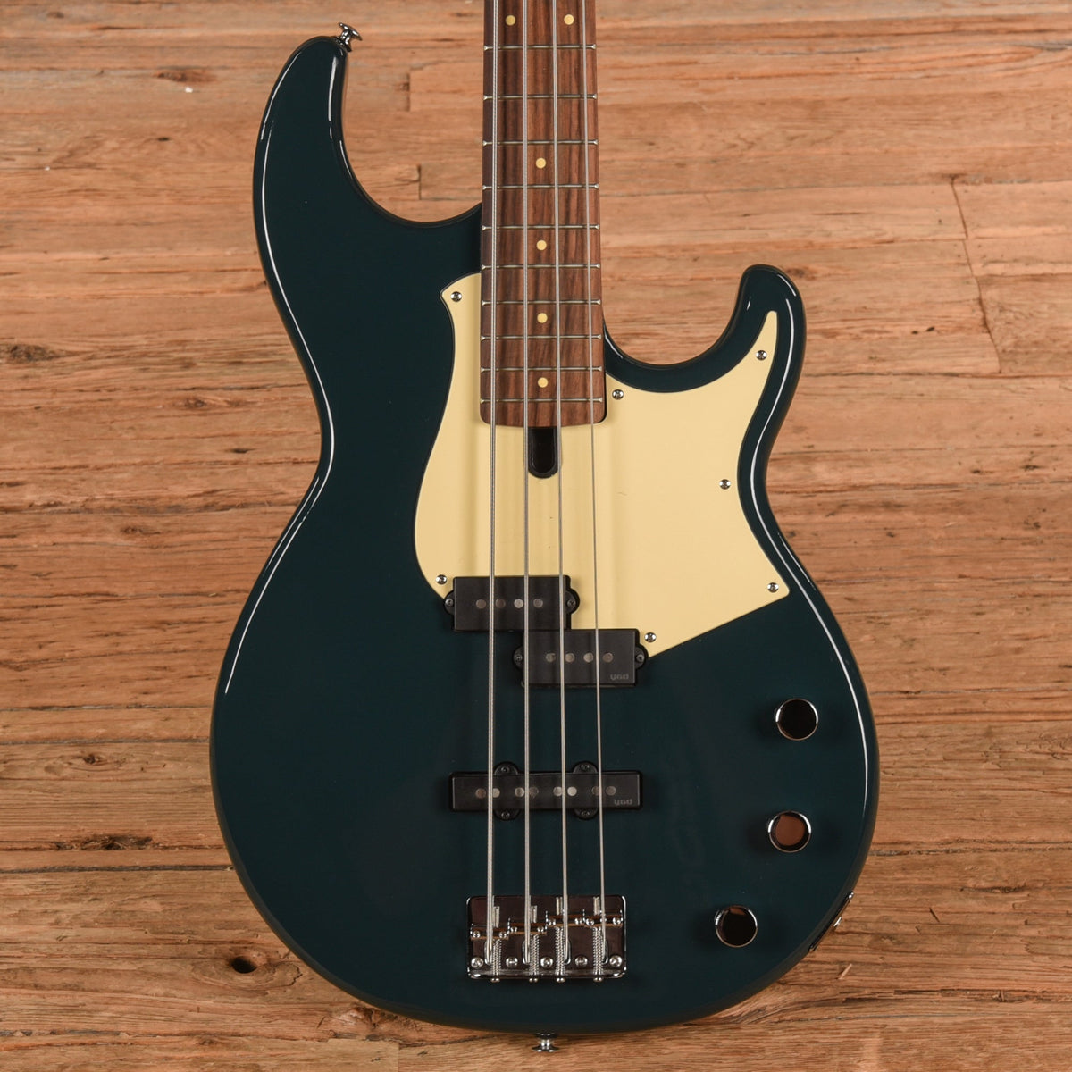 Yamaha BB434 Broad Bass Green 2025